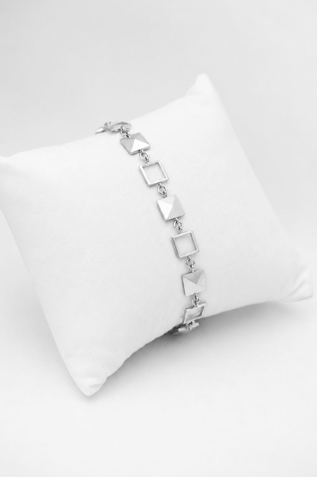 Origins Square Bracelet - 8MM