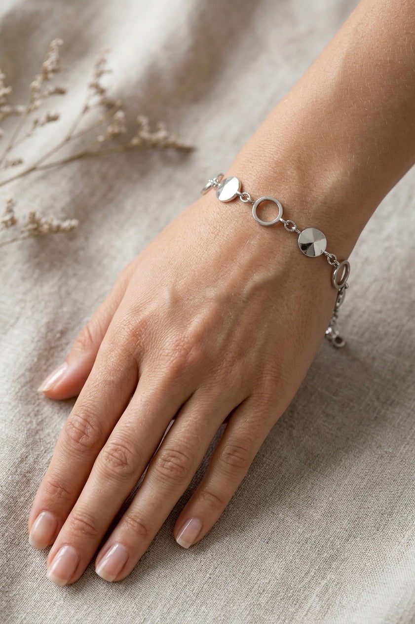 Origins Circle Bracelet - 8MM